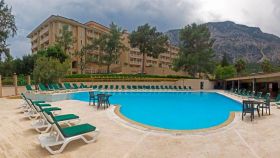ALEXIUS BEACH HOTEL