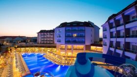 RAMADA RESORT BY WYNDHAM SIDE