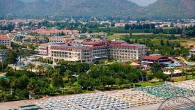 L'OCEANICA BEACH RESORT HOTEL