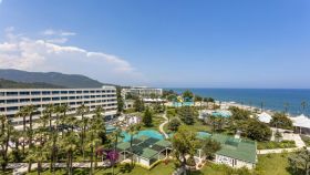 MIRAGE PARK RESORT