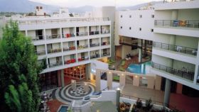 SANTA MARINA UNIQUE HOTEL