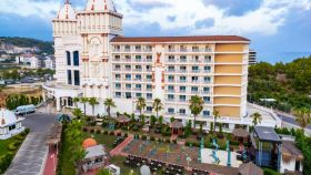 OZ HOTELS SUI RESORT