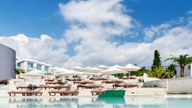 ALEXANDRA ELEGANCE ADULTS FRIENDLY