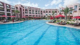 LELLA MERIAM HOTEL & CLUB