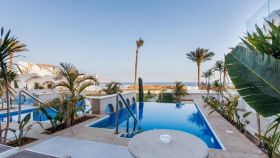 POSH CLUB SUNRISE REMAL BEACH