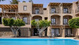 DOMES AULUS ELOUNDA, CURIO COLLECTION BY HILTON