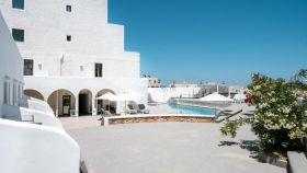 OMIROS HOTEL