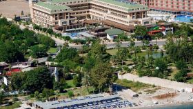CRYSTAL DE LUXE RESORT & SPA