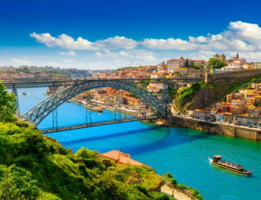 Иберийски шедьоври - Мадрид и Лисабон - полет от Варна - хотели 3/4*