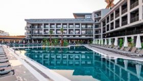THE X BELEK