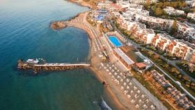 Alexander Beach Hotel