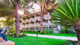 ROSE GARDEN PREMIUM HOTEL