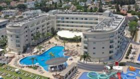 SUNRISE OASIS AND WATERPARK