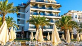 AURASIA BEACH HOTEL