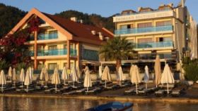 ORSMARIS BOUTIQUE HOTEL