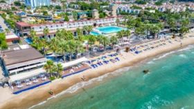 RISUS BEACH RESORT HOTEL