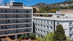 Aqua Bertran Park (Adults Recommended)