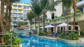 La Green Hotel & Residence