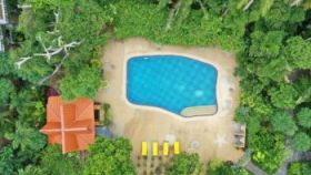 Tropica Bungalow Resort & Restaurant