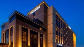 Le Meridien Dubai Hotel & Conference Centre