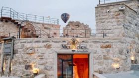 MEMORIES CAVE HOUSE