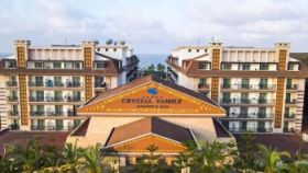 CRYSTAL FAMILY RESORT & SPA