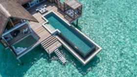 FOUR SEASONS LANDAA GIRAAVARU