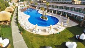 BELLAZURE HOTEL