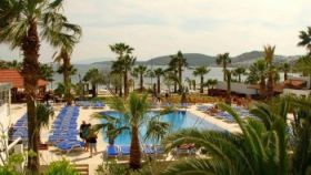 NAGI BEACH HOTEL
