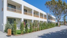 REGIA MARE BEACH HOTEL