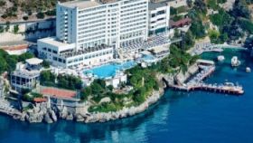 KORUMAR DELUXE HOTEL