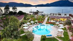 FI LIGHT SOLTO BOUTIQUE BEACH HOTEL