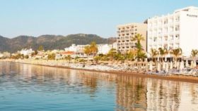 THE BEACH FRONT HOTEL