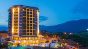 CAMPUS HILL HOTEL
