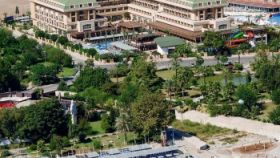 CRYSTAL DE LUXE RESORT & SPA