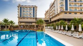 DIZALYA PALM GARDEN