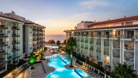 RAMADA HOTEL & SUITES BY WYNDHAM KUSADASI