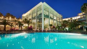 PINE BAY HOLIDAY RESORT